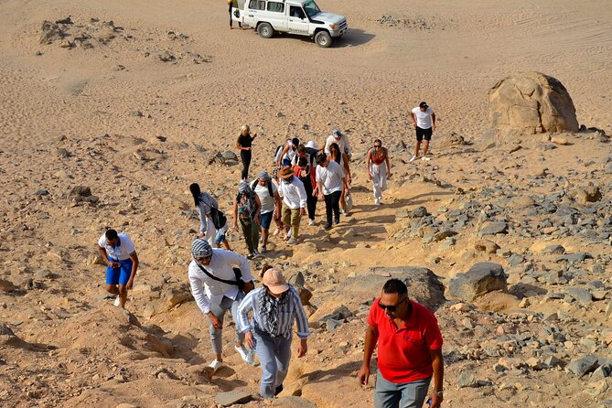 Stargazing Safari Adventure by Jeep with Bedouin Dinner-Hurghada - Timing, group size, and practical comfort