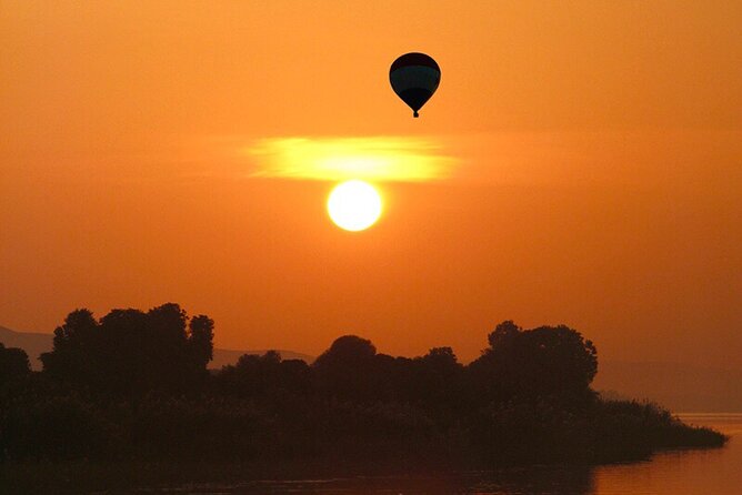 Sunrise Ballooning Luxor with Transfers Included - What the Flight Feels Like