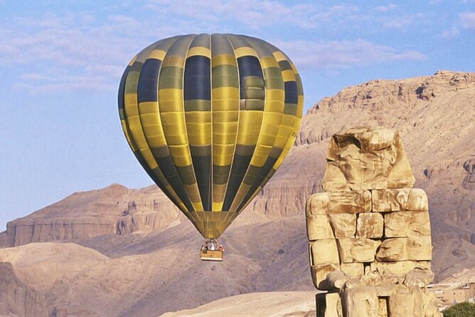 Sunrise Ballooning Luxor with Transfers Included - Rising Above Hatshepsut Temple