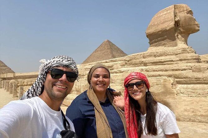 Taxi from the airport to The pyramids of Giza - Is $100 good value for your group?