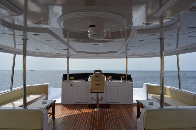 Tiran Island Snorkeling Experience by Yacht Sharm El Sheikh - Lunch, drinks, and life back on the yacht