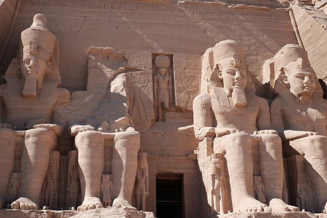 Top 6 Days Around Cairo,Giza Pyramids,Luxor , Aswan & Abu Simbel - Day 3: Luxor’s west bank and the power of Karnak