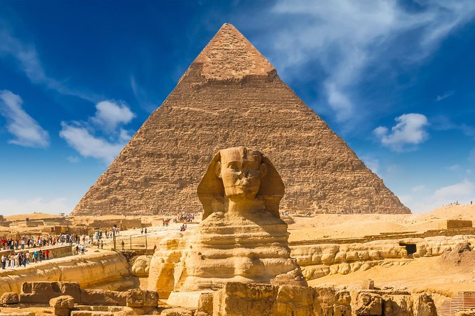 Top Attractions Tour in Giza Pyramids And Horse carriage With panoramic view - Khafre’s Pyramid and the surviving complex
