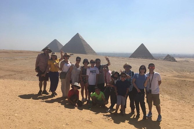 Top rated Giza Pyramids and Sphinx Tour from Cairo Airport - Timing, traffic, and the airport return