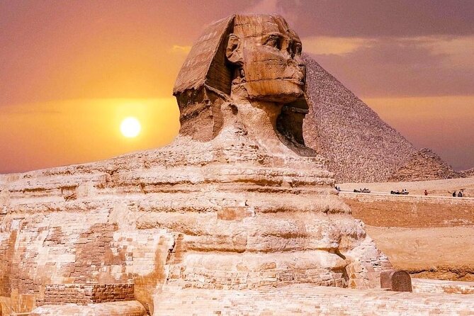 Top rated Giza Pyramids, Sphinx, Memphis and Saqqara Private Tour - The Great Sphinx and Valley Temple