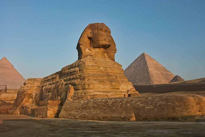Tour to Cairo and the Pyramids from Hurghada by Private Vehicle - First look at the Great Sphinx