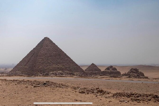 Tour to Giza pyramids Sphinx with local guide - Why Private Transport Matters on a Cairo Morning