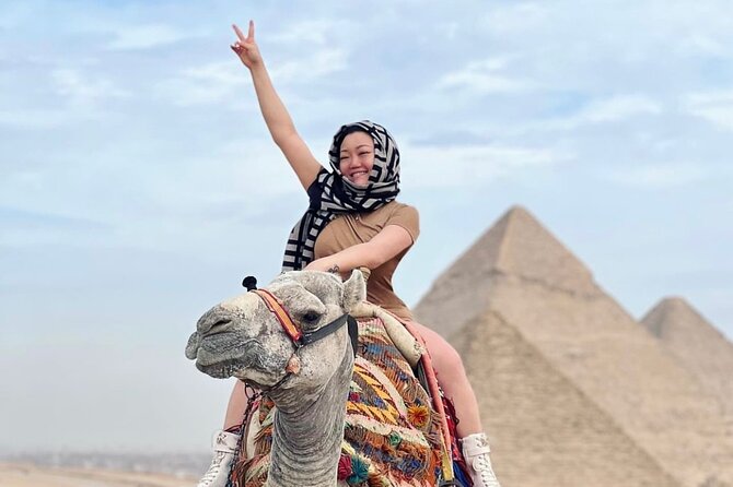Tour to the Great Pyramids City, Panoramic View, Sphinx and Camel - Panoramic views and the camel element