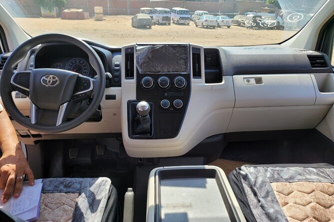Transportation From / To Cairo International Airport - Why the private vehicle matters in Cairo
