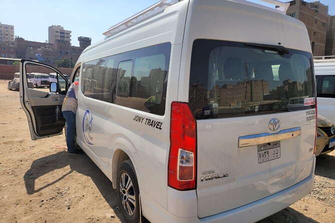 Transportation From / To Cairo International Airport - Who will get the most from this transfer?