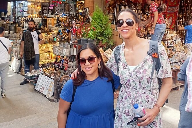 Unique tour to Giza pyramids, Egyptian museum & Khan El-Khalili - Who should book this experience?