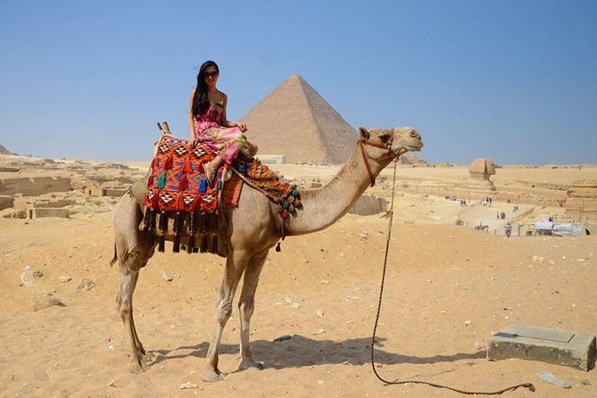 VIP Giza Pyramids,Sphinx, Camel ride, lunch & inside 3rd pyramid - Lunch and the $18 value question