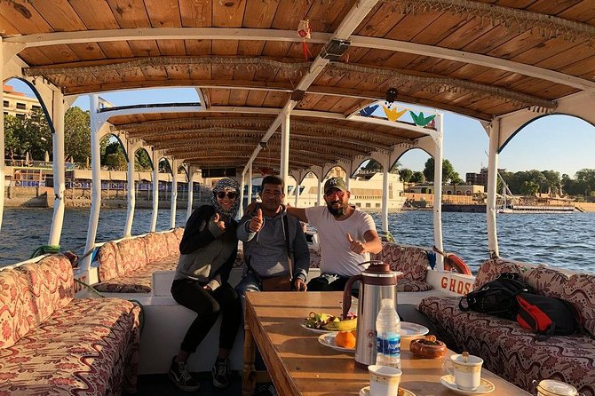 VIP Luxor Day Tour from Hurghada, Small group the top operator - Colossi of Memnon: a quick but worthwhile pause