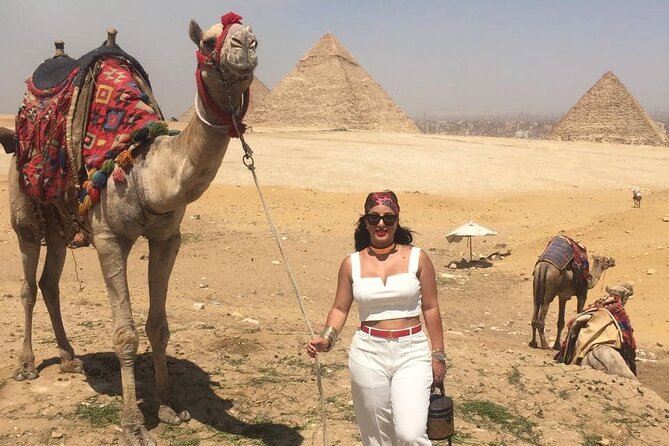 VIP Private Day Tour Giza Pyramids, Memphis and Sakkara Pyramids - Giza begins with the pyramids everyone knows