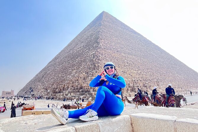 Vip Tour Giza pyramids, sphinx with Camel Ride and Vip lunch - The panorama point and 30-minute camel ride