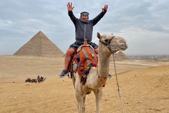 Vip Tour Giza pyramids, sphinx with Camel Ride and Vip lunch - Who should book this Giza tour?