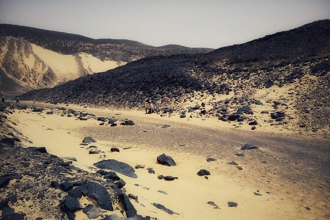 White & Black Desert tour 2 Days 1 night camping from Cairo. - Sunset, dinner, and a night under the stars