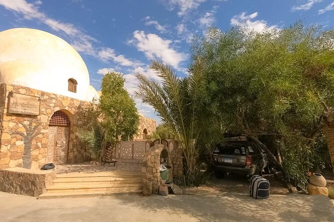 White Desert & Bahariya oasis 3 days 2 nights Tour from Cairo - Day one, springs, sunset, and old Bawiti