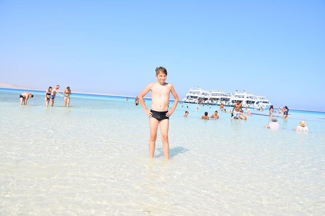 White Island & Ras Mohamed National Park Snorkeling Boat Trip - Group size, language, and the human side of the day