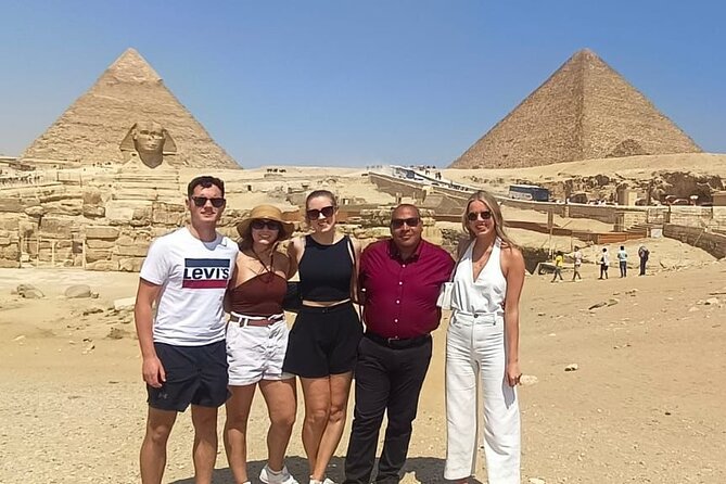 Your VIP Giza Tour: Pyramids, Camels & Authentic Egyptian food - How the Seven Hours Feel